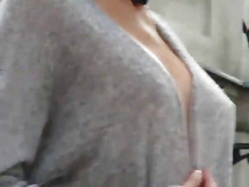 મોટા રસદાર boobs સાથ ...